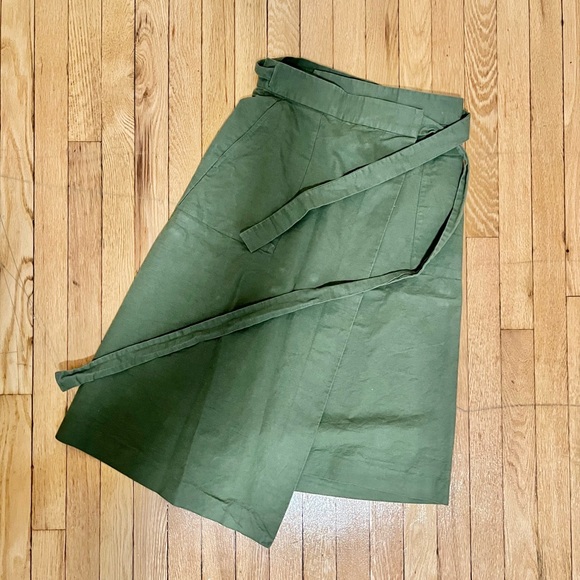 Asymmetrical Wrap Skirt - Picture 3 of 5